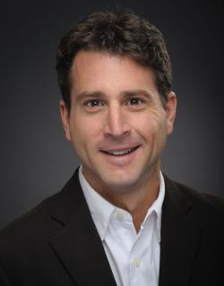 Robert Petrone 